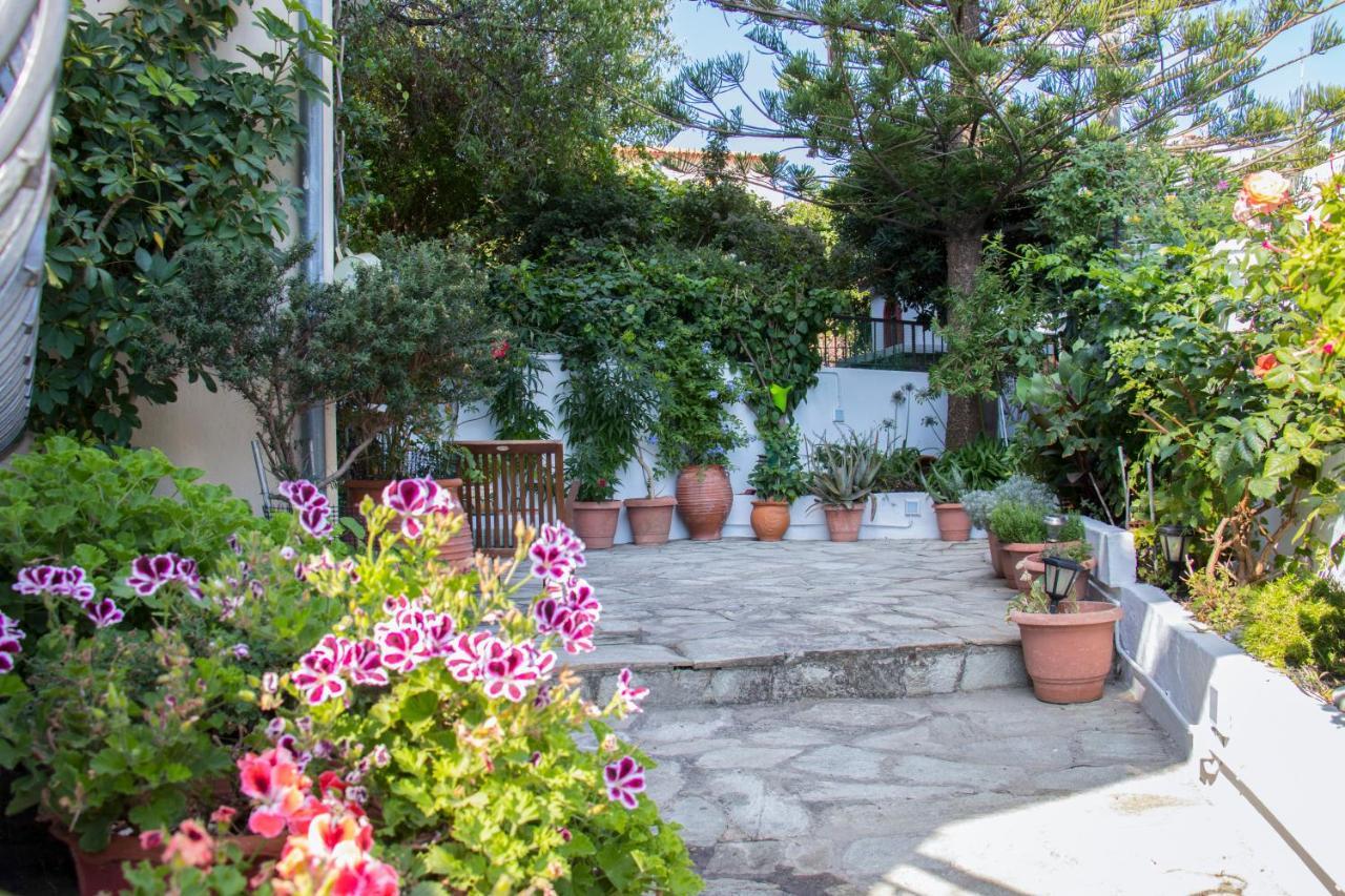 Hotel Annis House Città di Skiathos Esterno foto